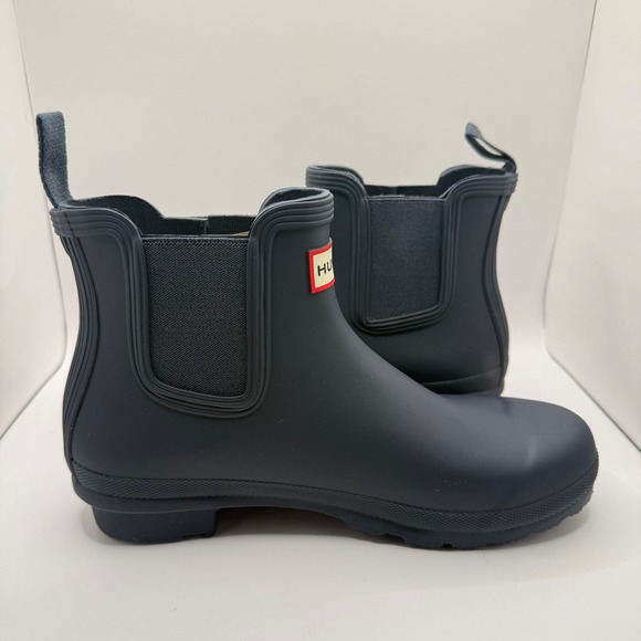 Hunter Woman's Navy Original Chelsea Waterproof Rain Boot- Size 8 - Picture 6 of 8
